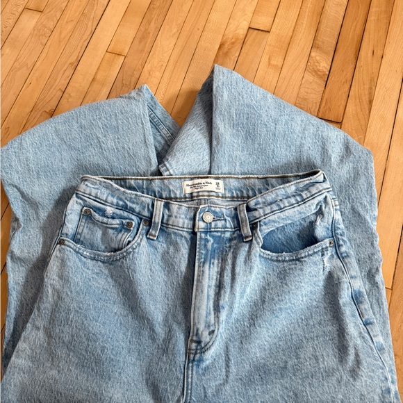Abercrombie & Fitch Sky Blue High Rise Jeans - Picture 2 of 4